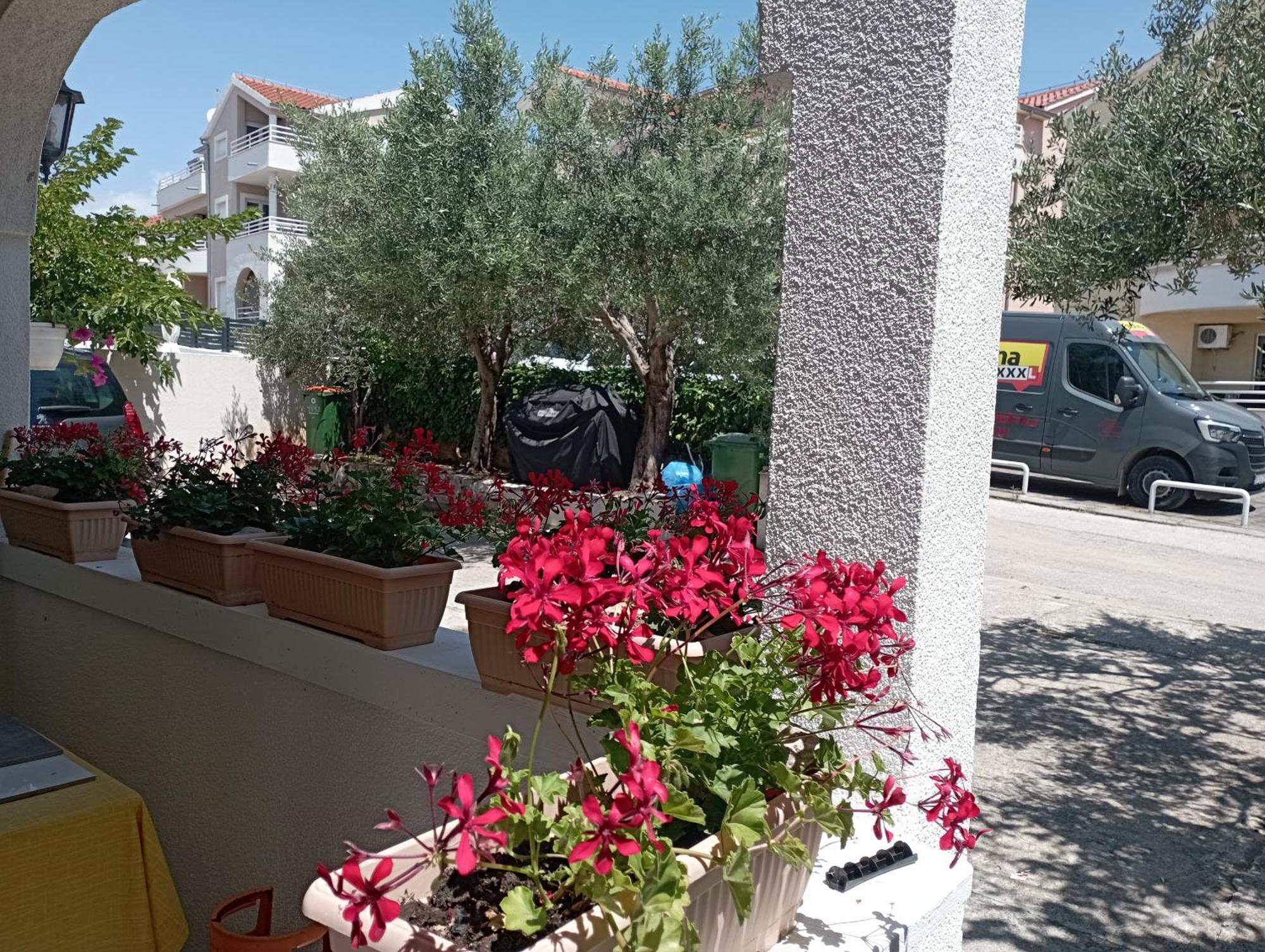 Apartmani Trubi 3 โวดีเซ ภายนอก รูปภาพ